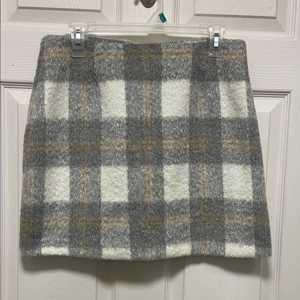 Sage | The Label | Gray/Cream/White Plaid | Wool Blend | Mini Skirt | Size L